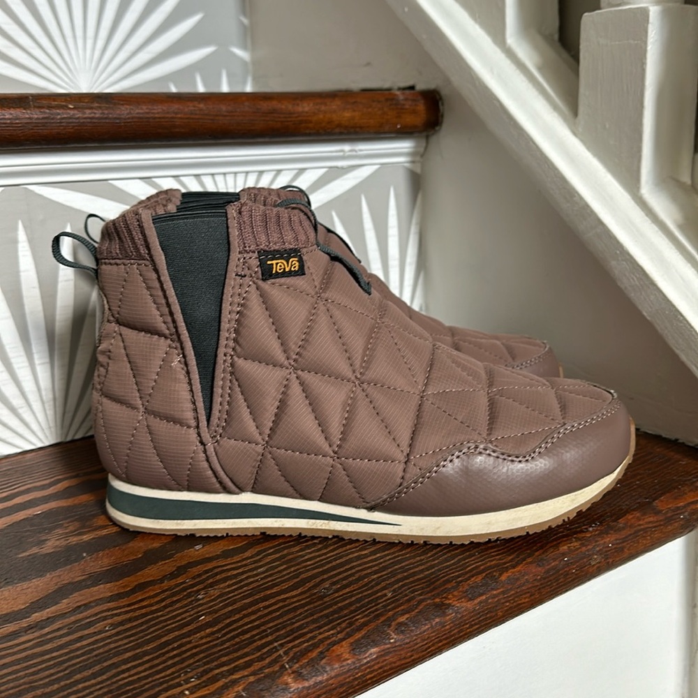 Teva ReEmber Mid Slip-On Booties